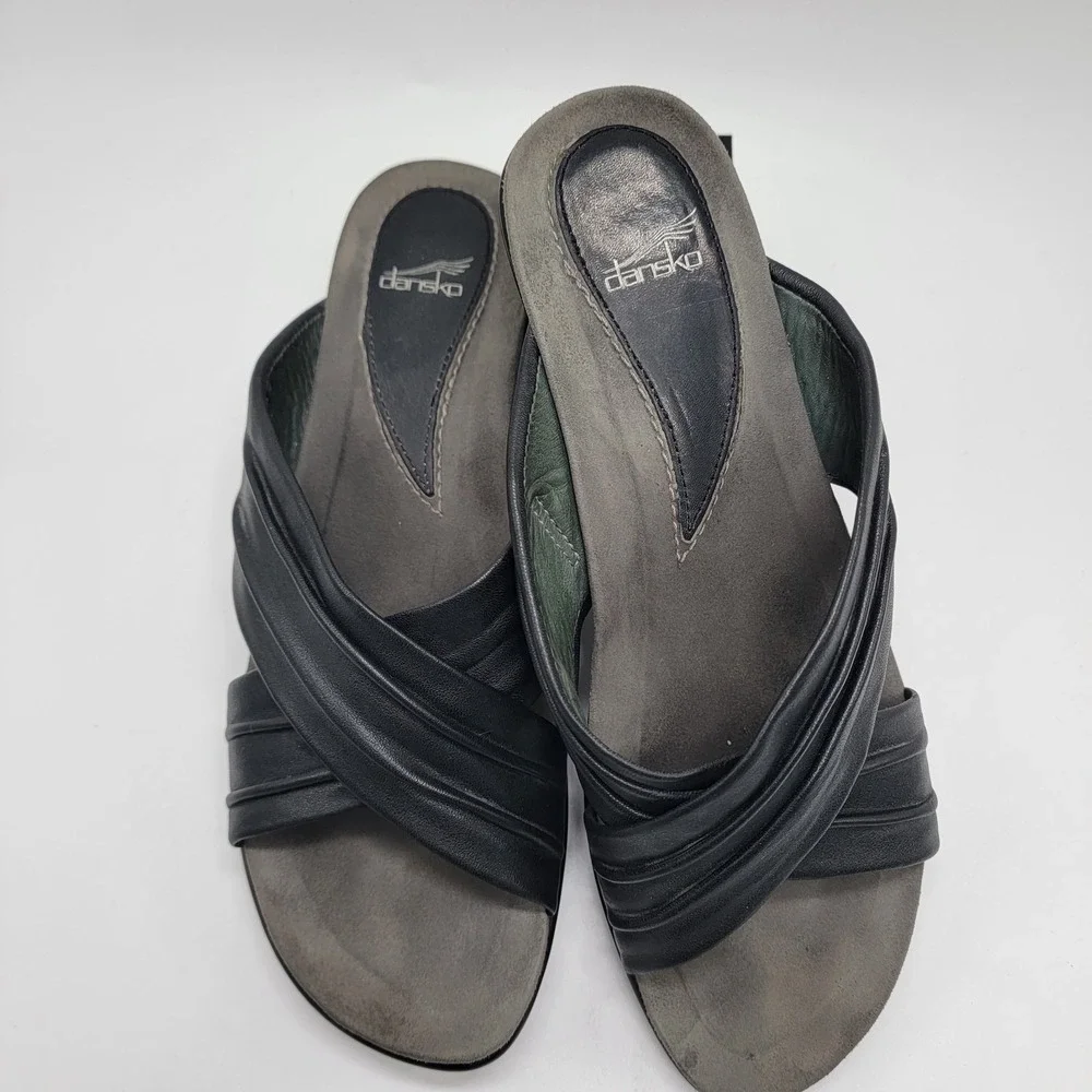 Dansko Avalon Black Leather Crisscross Wedge Sandals Women's  Sz 6.5 US / 37 EU